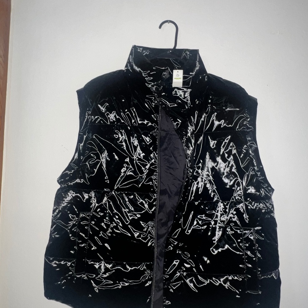 Offline By Aerie PUFFER VEST - SIZE MEDIUM